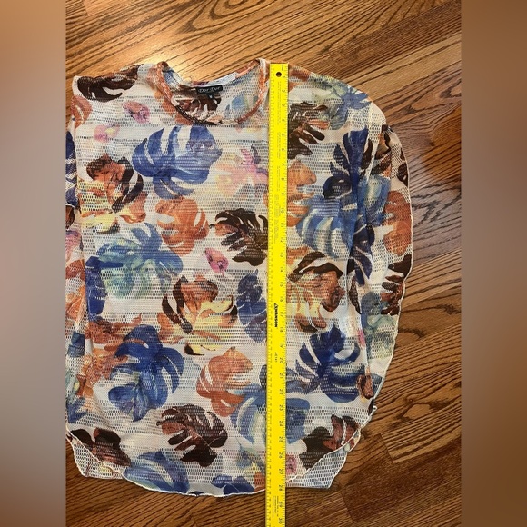 Dor Dor Couture Sheer Mesh Tropical Leaf Top - Size Medium - Picture 5 of 7